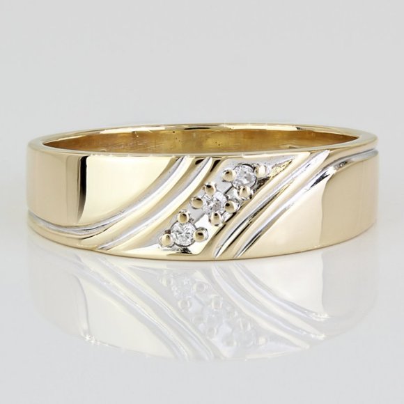 14k Yellow Gold 3-Diamond Anniversary Ring / Wedding Band